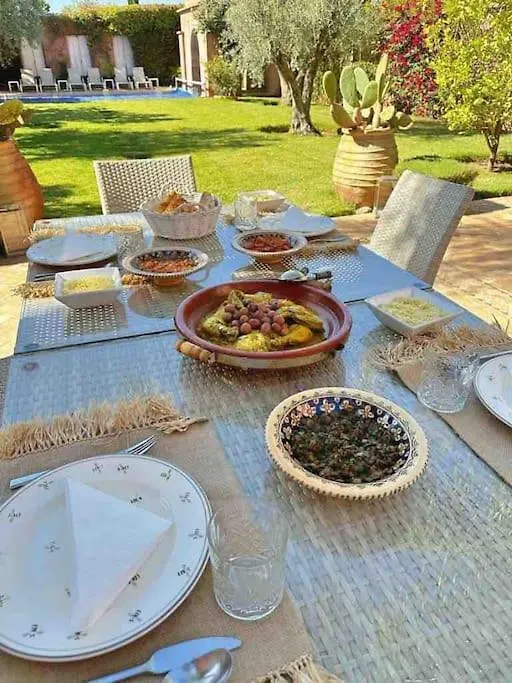 וילה מרקש Villa-Riad Nejma
